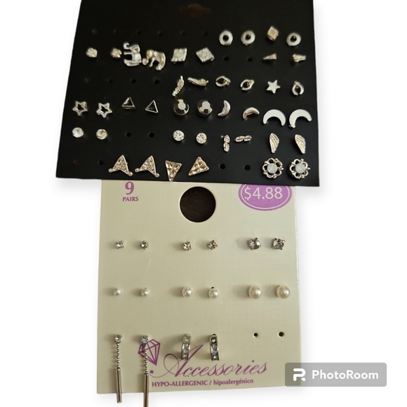 3/$20 VTG Set of Two Earring Stud Boho Princess Cards - Picture 1 of 8